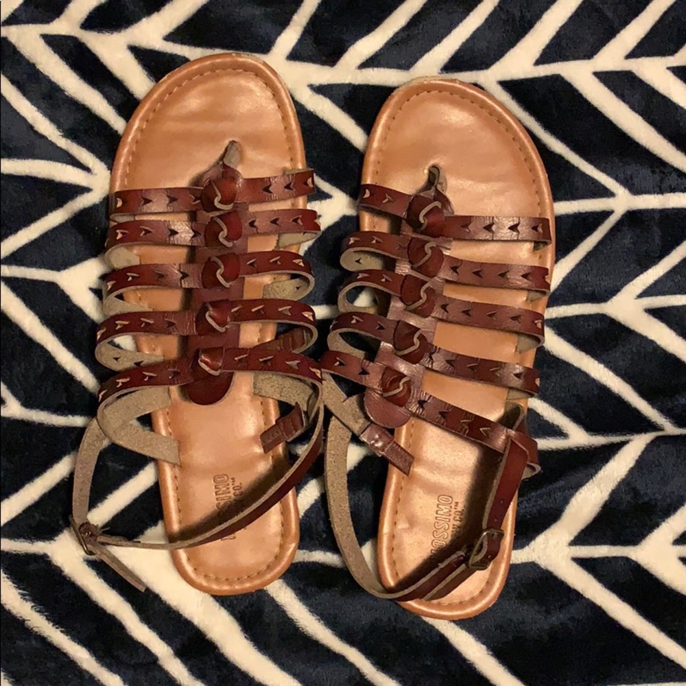 Brown sandals!